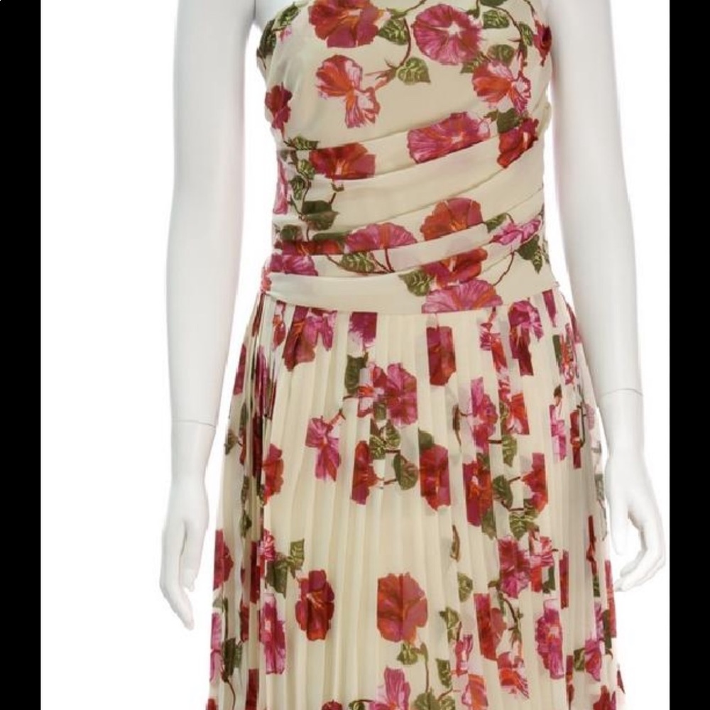 Beautiful elegant one shoulder floral dress